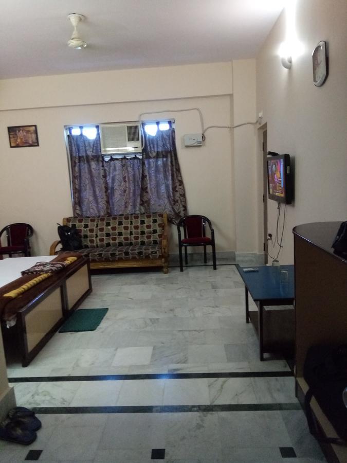 Hotel Ridhi N Sidhi Bettiah Kültér fotó